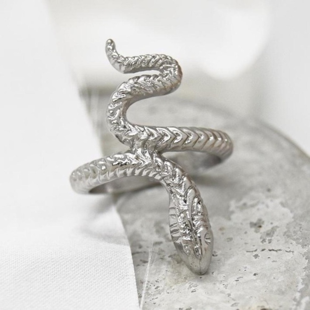 Large Snake Ring - Picture 2 of 4